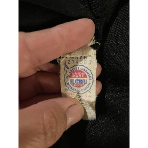 VTG. black maxi dress–Ruched funnel neck,covered buttons,long sleeve,ILGWU,USA - Picture 13 of 14